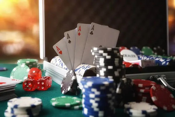 agen108 slot mobile app showing free-play game and live-dealer table interface side by side